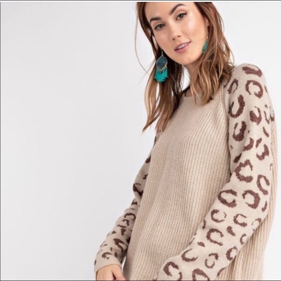 easel Sweaters - Gorgeous 143RD Style Haus Sweater.  Large. NEW!!